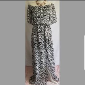 Off the shoulder Mixed Print Dress Small Belted